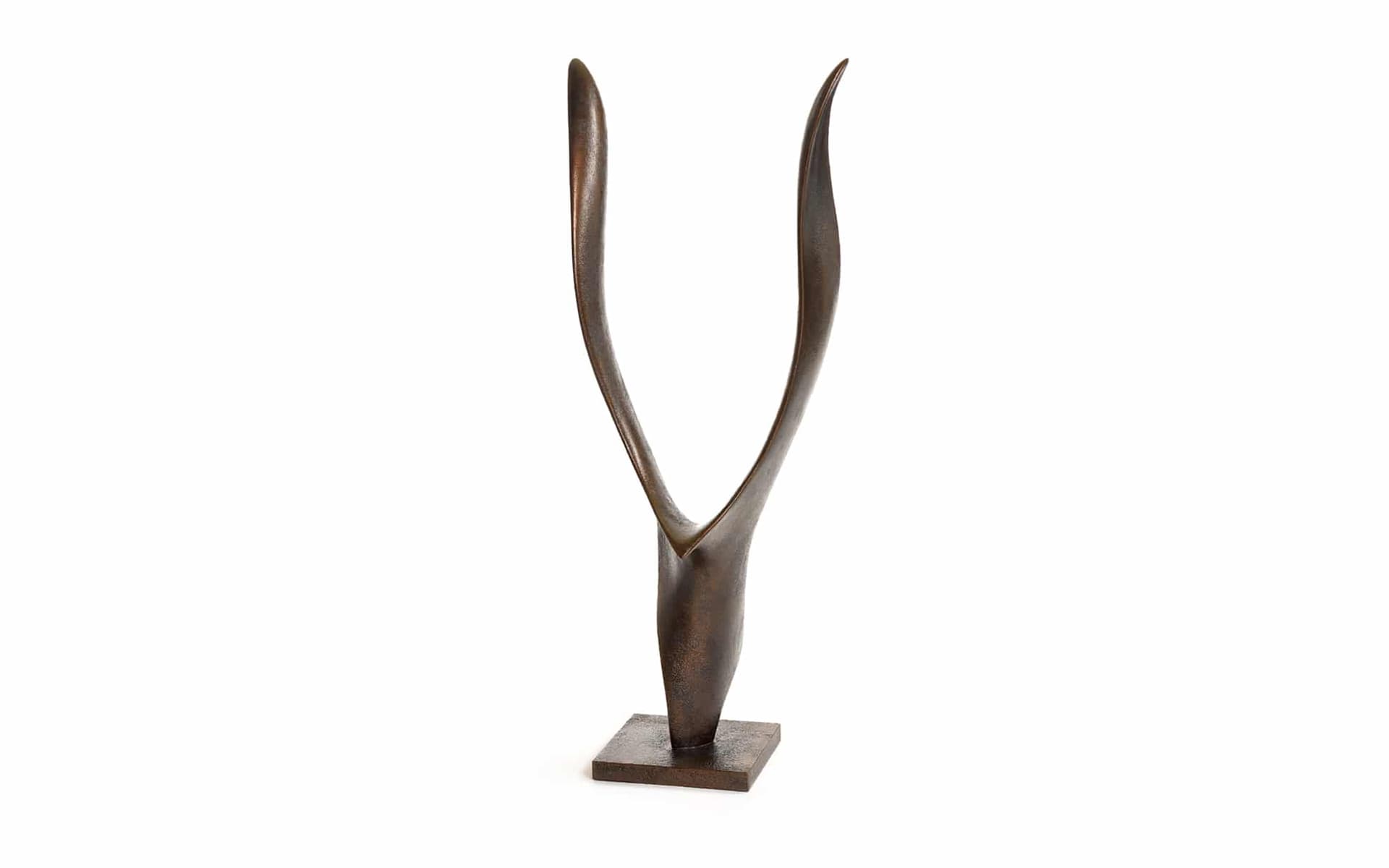 Sculptuur Charlie Brown, bruine vogel