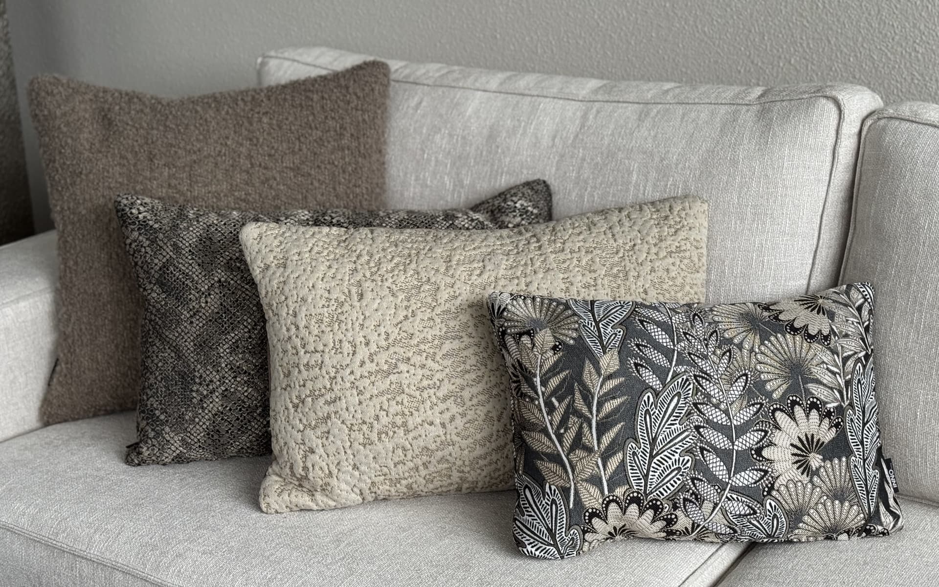 Beige, bruin luxe sierkussen 35 x 55 cm