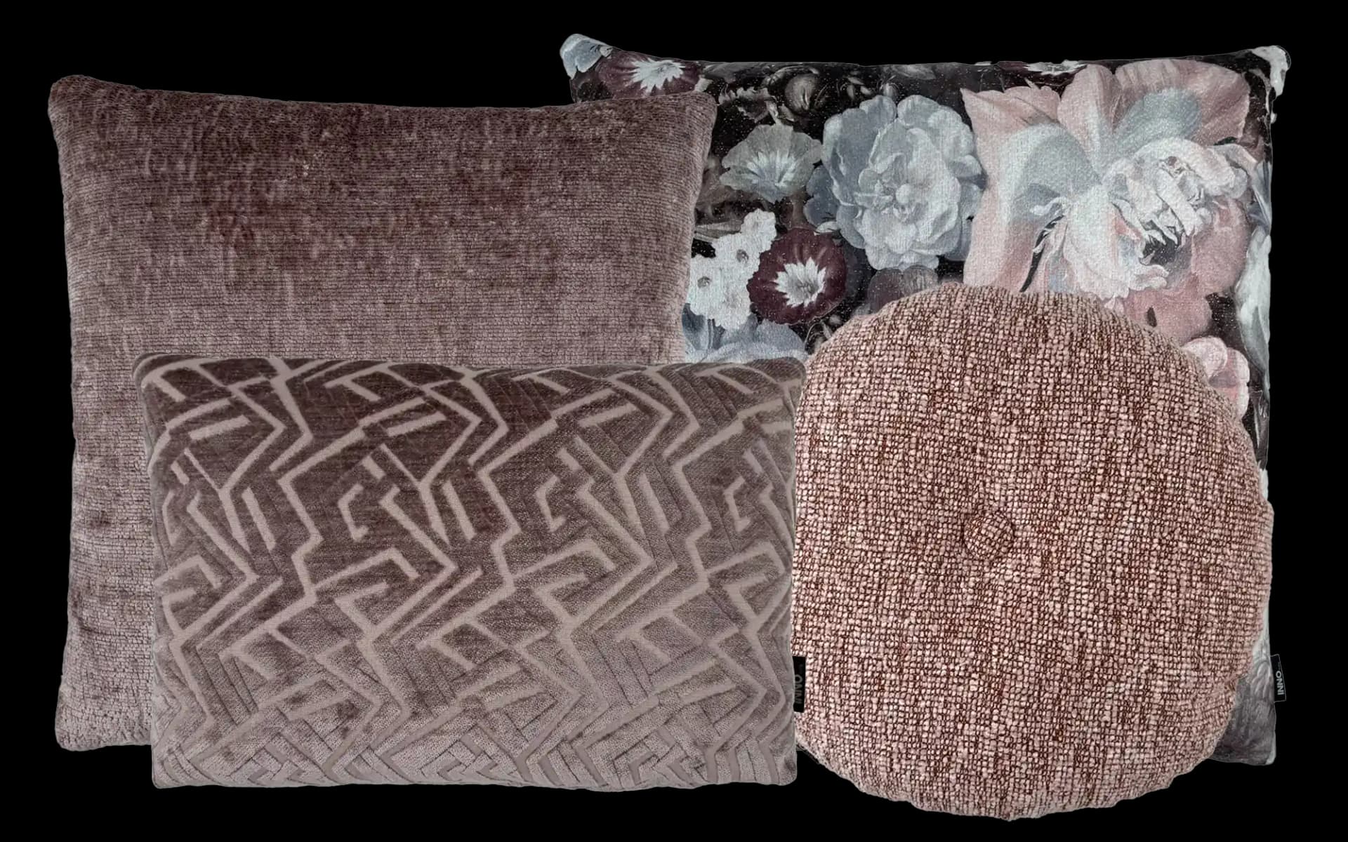 Roze sierkussenset soft bestaande 2 vierkante kussens een langwerpig en een rond kussen