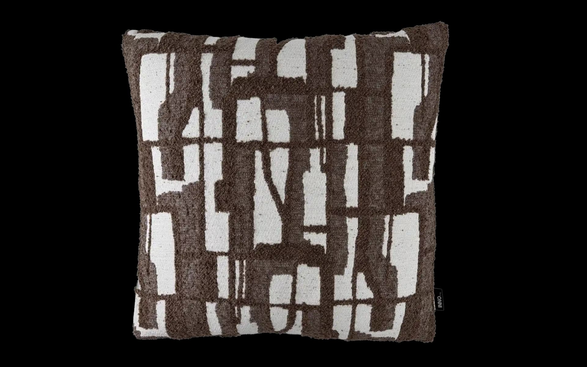 Sierkussen Maja Bruin 50 x 50 cm met geometrisch patroon in bruin en beige, vierkant en keerbaar