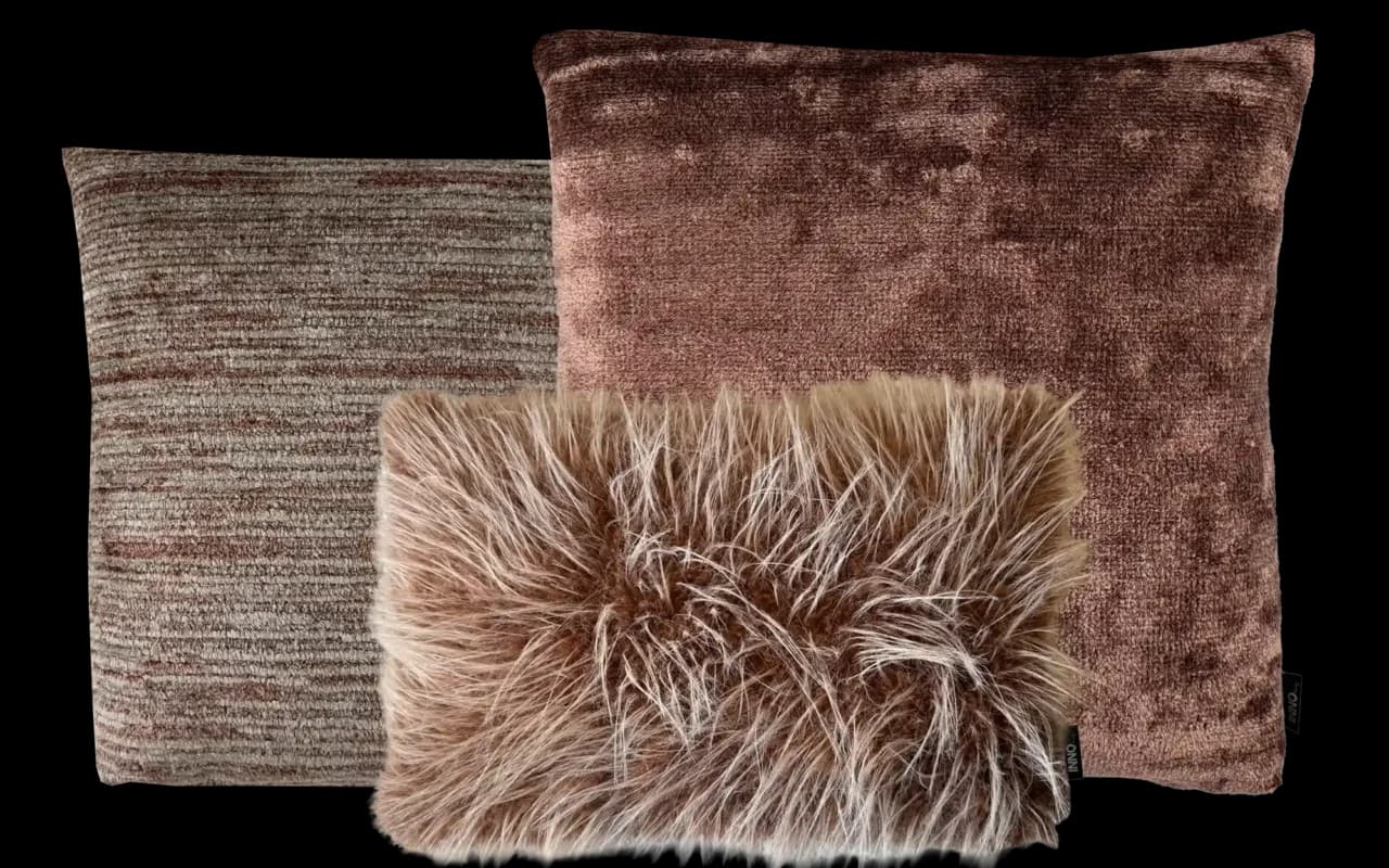 Mocha Mousse sierkussen set bestaande uit 3 sierkussens in de trendy kleur Mocha Mousse