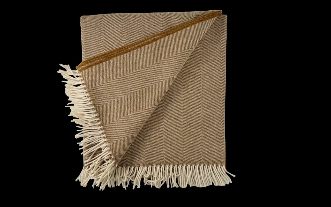 Gele merino wollen plaid 200 x 145 cm voor op bank of bed